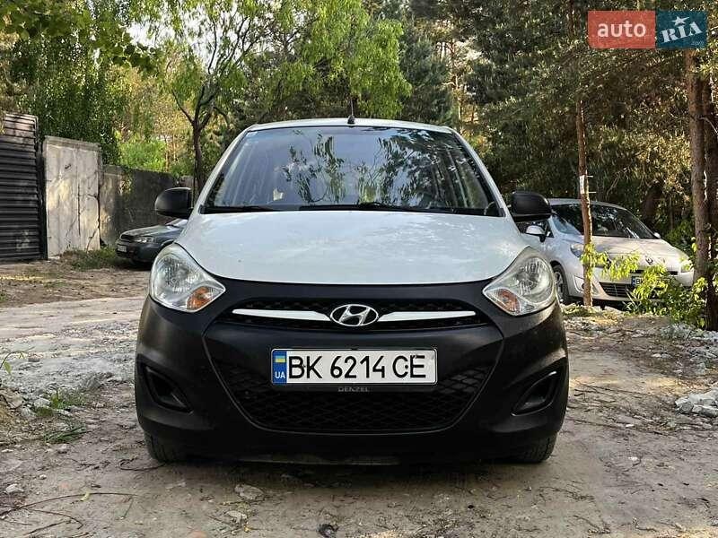 Hyundai i10 2012