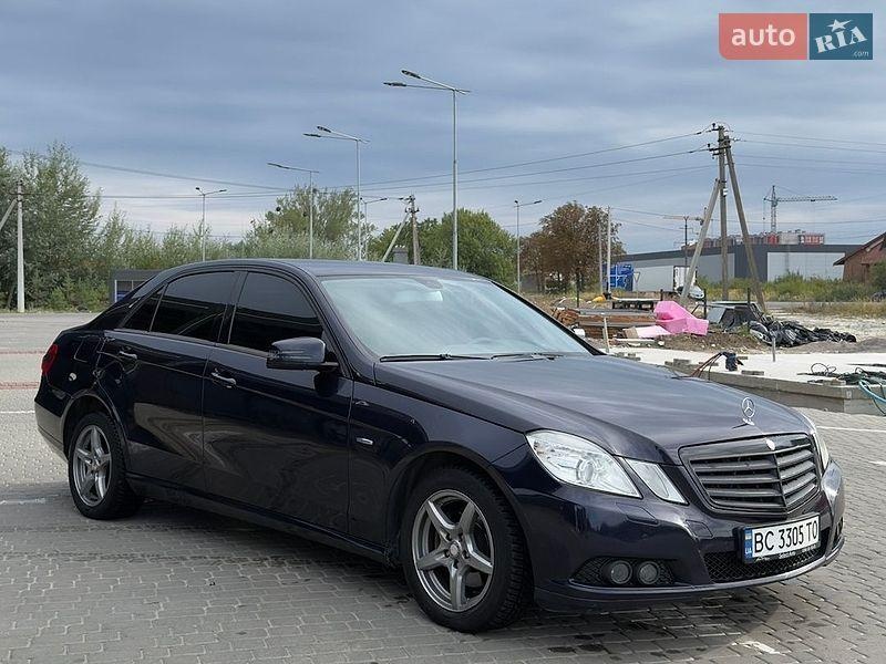 Mercedes-Benz E-Class 2011