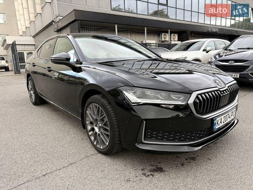 Skoda Superb 2025