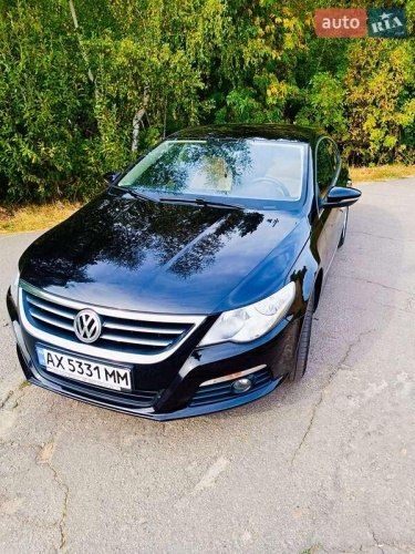 Volkswagen Passat CC 2011
