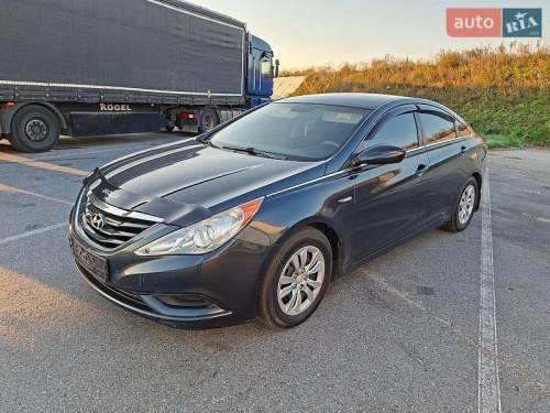 Hyundai Sonata 2010