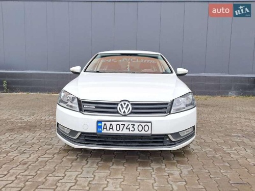 Volkswagen Passat 2013