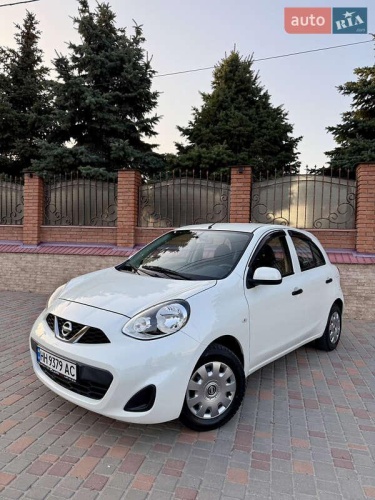 Nissan Micra 2015