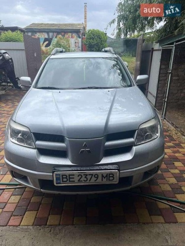 Mitsubishi Outlander 2009