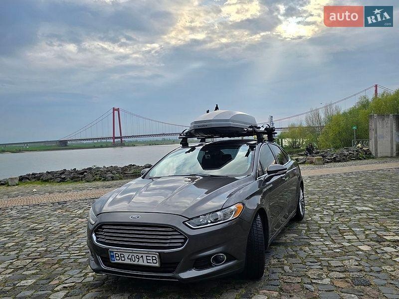 Ford Fusion 2015