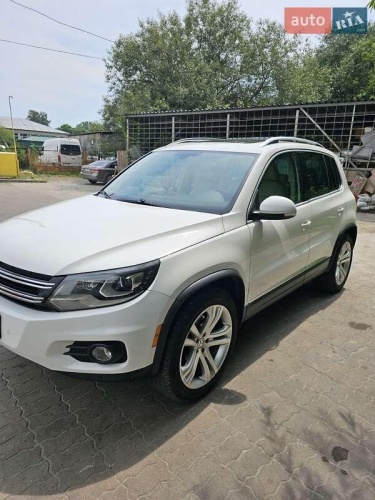 Volkswagen Tiguan 2011
