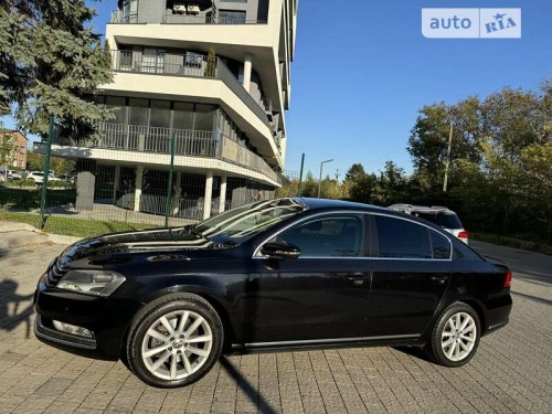 Volkswagen Passat 2011