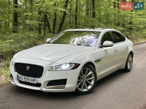 Jaguar XF 2016