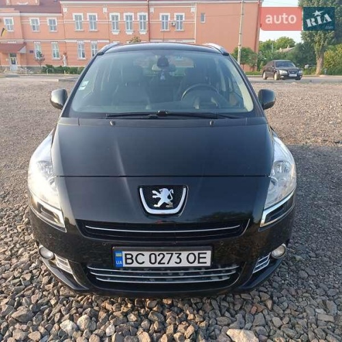 Peugeot 5008 2011