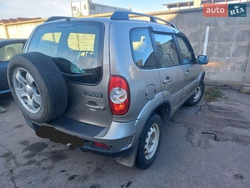 Chevrolet Niva 2009