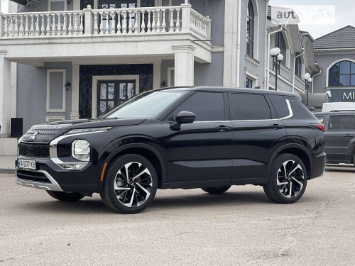 Mitsubishi Outlander 2022