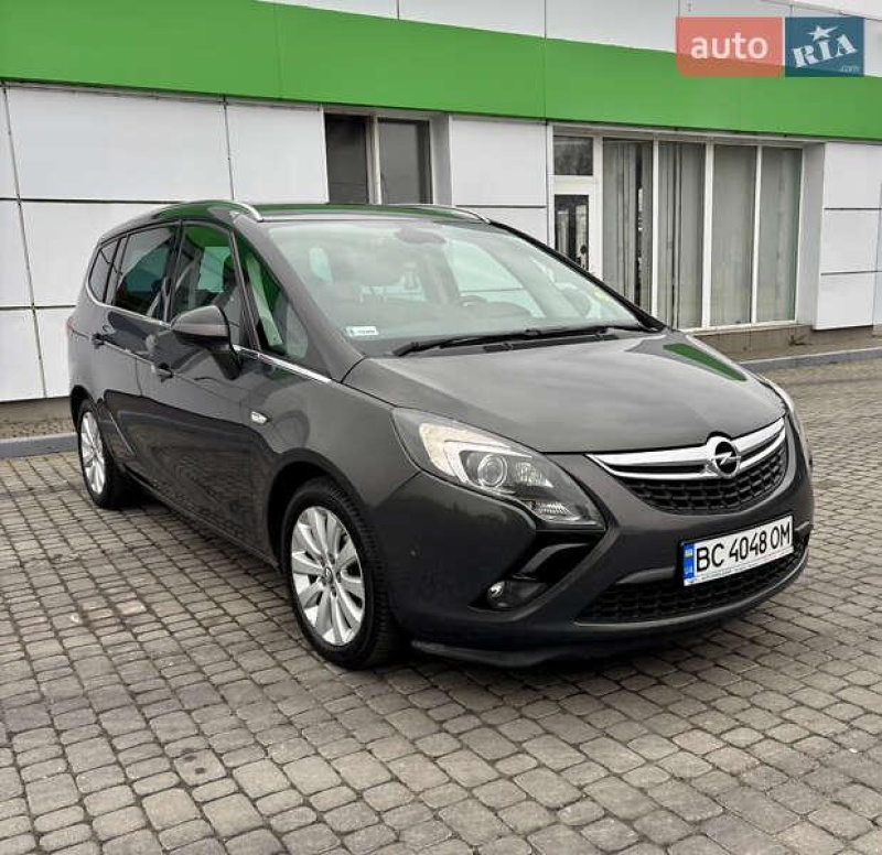 Opel Zafira Tourer 2015