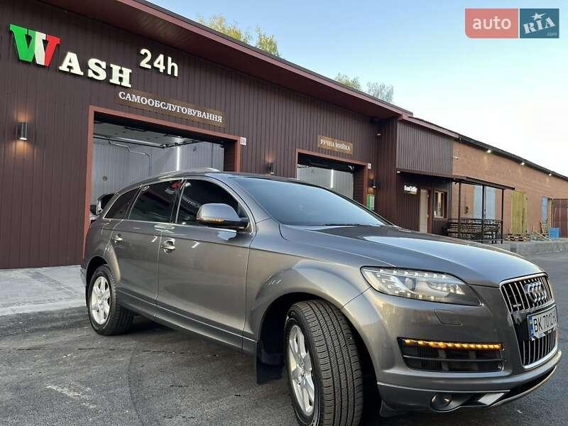 Audi Q7 2012