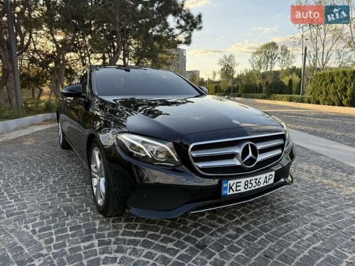 Mercedes-Benz E-Class 2016
