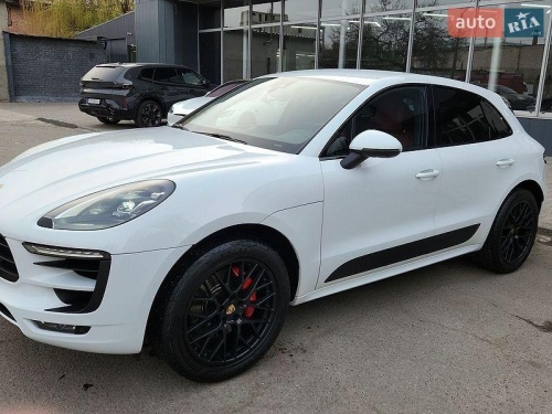 Porsche Macan 2016