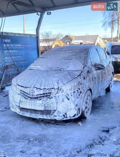 Toyota Yaris 2011