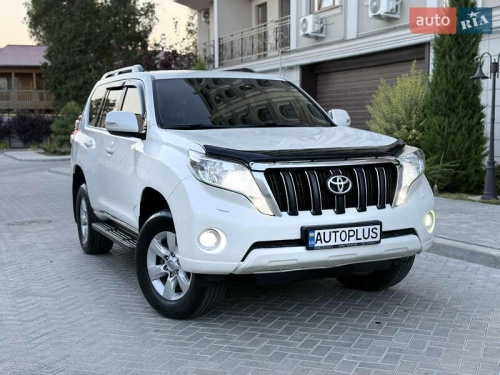 Toyota Land Cruiser Prado 2014