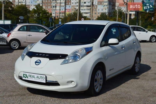 Nissan Leaf 2013