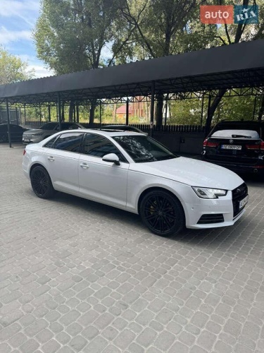 Audi A4 2016