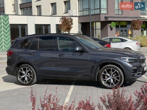 BMW X5 2019