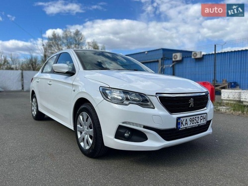 Peugeot 301 2021