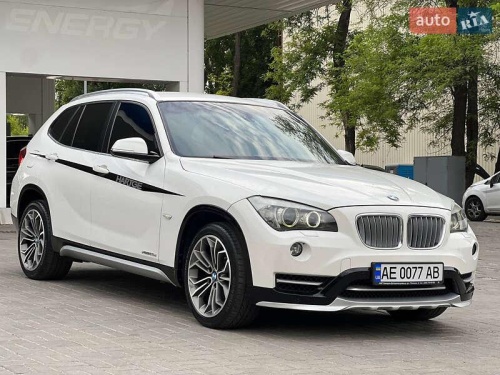 BMW X1 2011