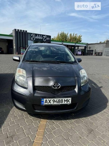 Toyota Yaris 2009