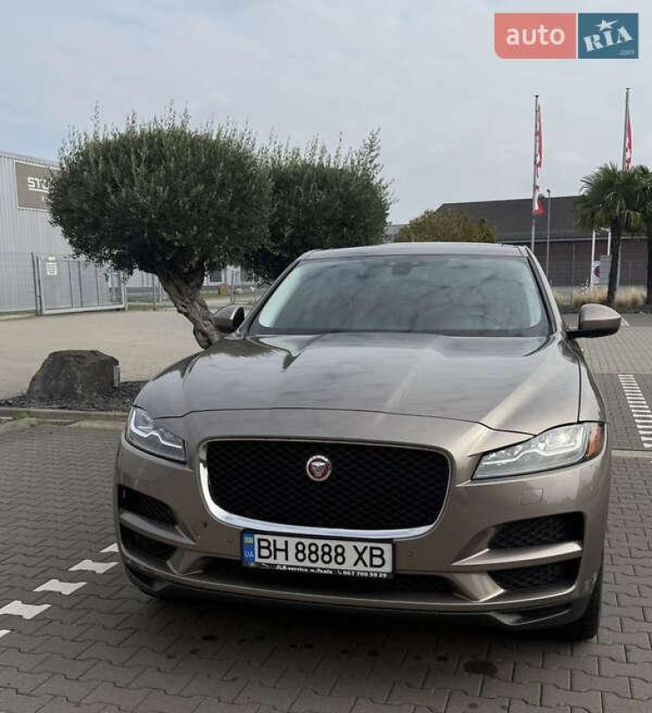 Jaguar F-Pace 2017