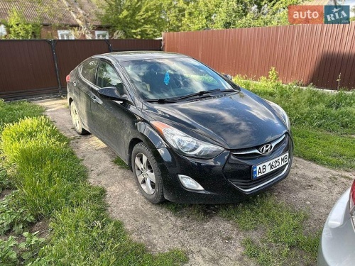 Hyundai Elantra 2013