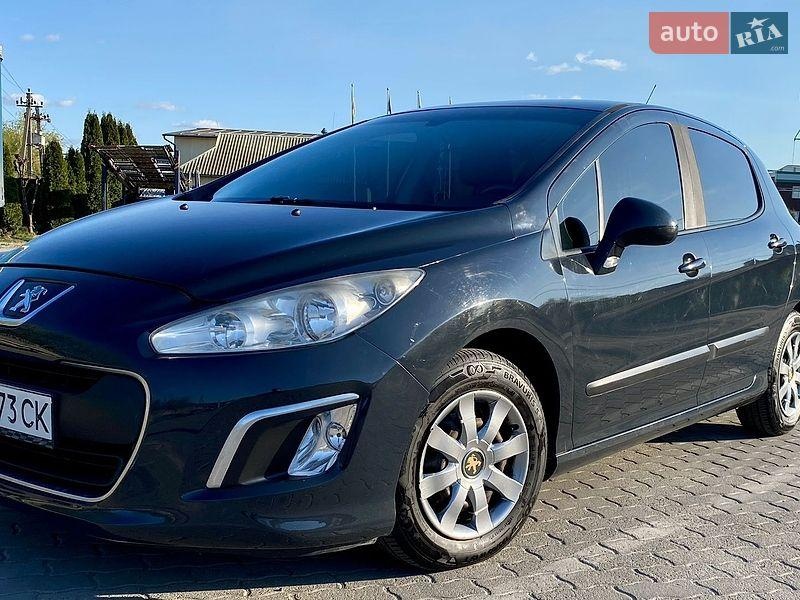 Peugeot 308 2011