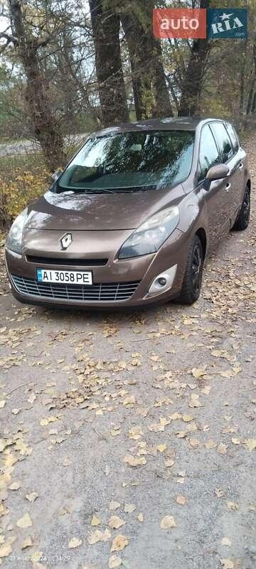 Renault Grand Scenic 2010