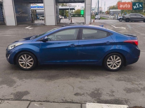 Hyundai Elantra 2015
