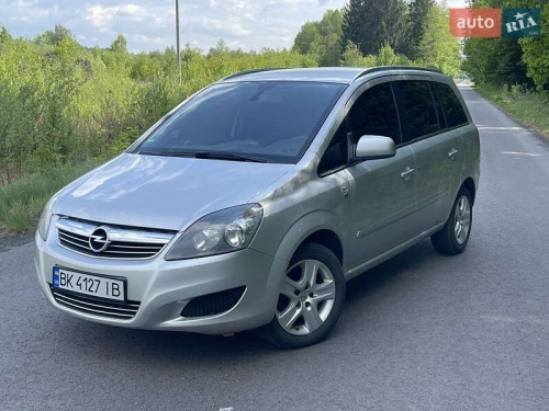 Opel Zafira 2010