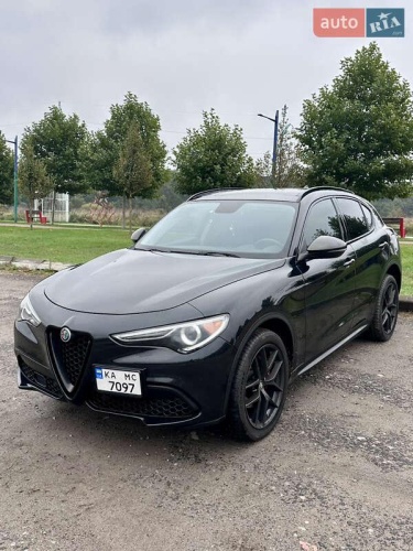 Alfa Romeo Stelvio 2019