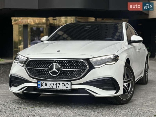 Mercedes-Benz E-Class 2024