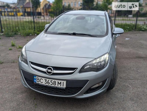 Opel Astra 2015