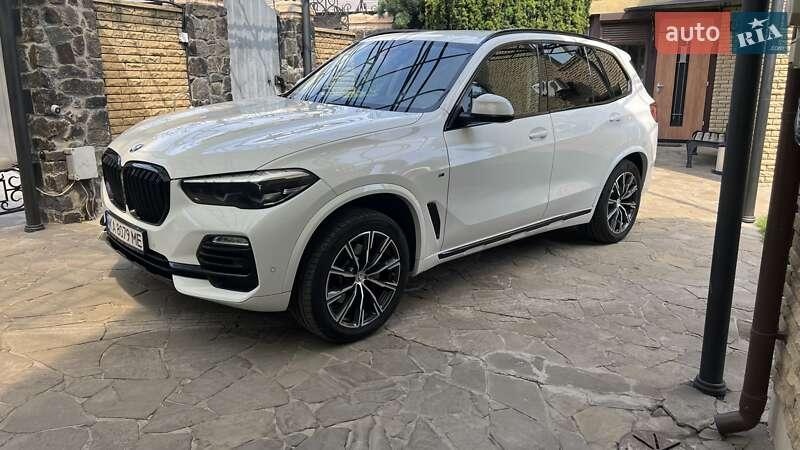 BMW X5 2019