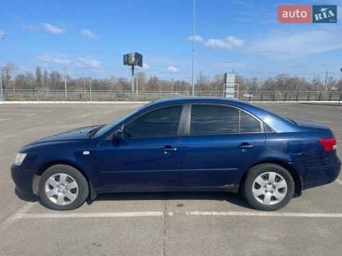 Hyundai Sonata 2008