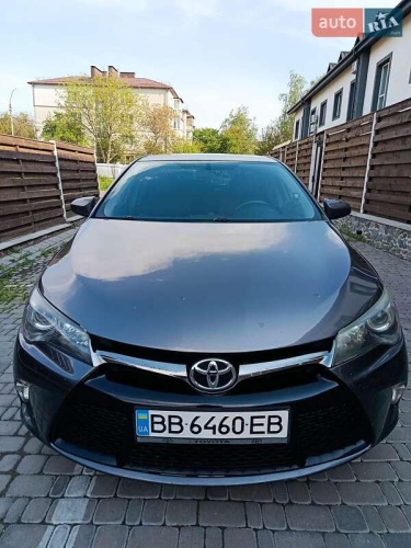 Toyota Camry 2014