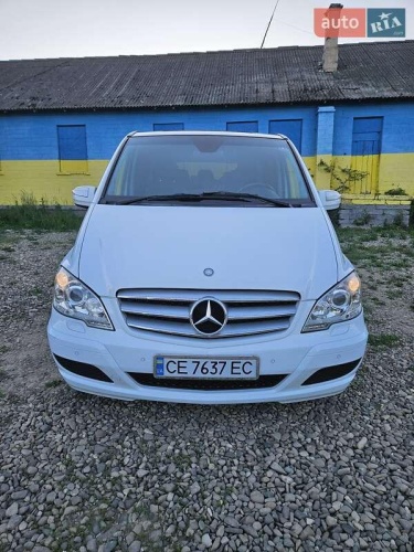 Mercedes-Benz Viano 2011