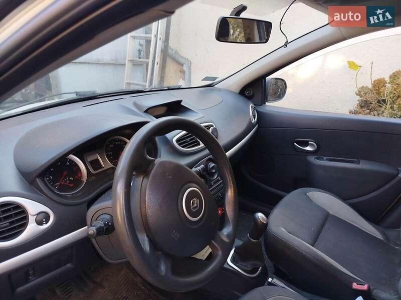 Renault Clio 2010
