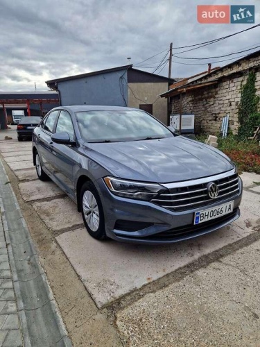 Volkswagen Jetta 2019