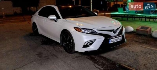 Toyota Camry 2018