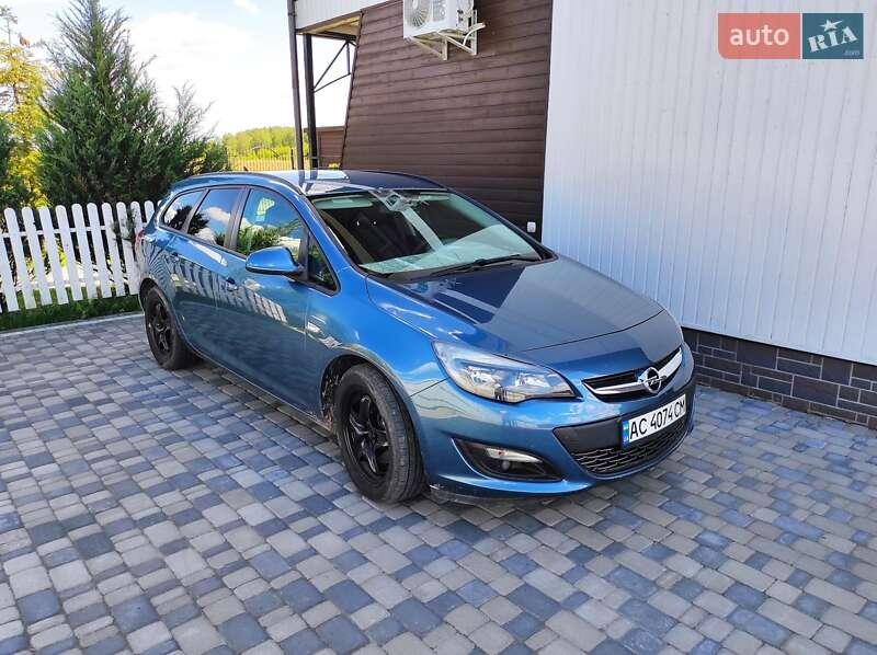 Opel Astra 2014