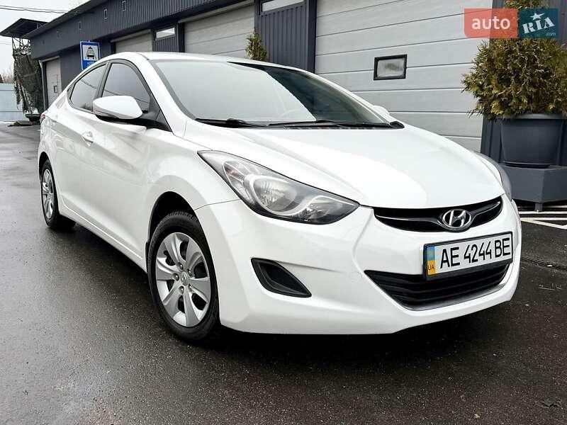 Hyundai Elantra 2014