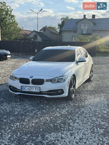 BMW 3 Series 2016