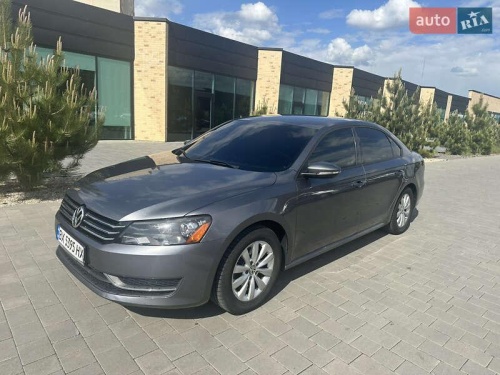 Volkswagen Passat 2011