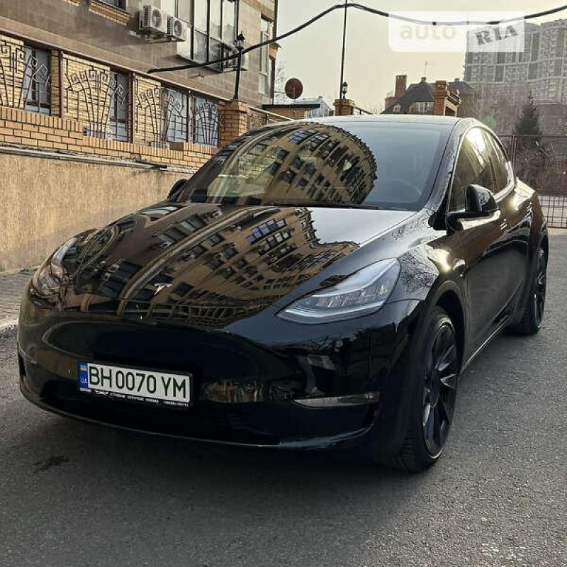 Tesla Model Y 2022