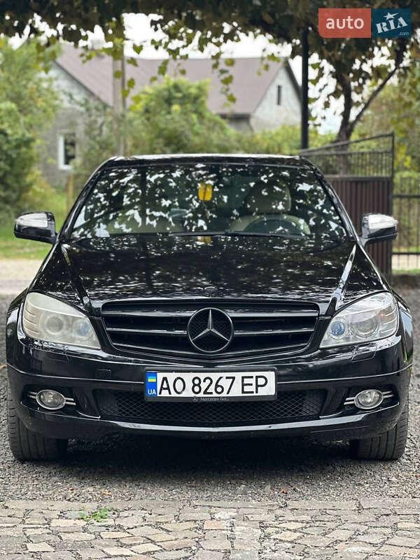 Mercedes-Benz C-Class 2007