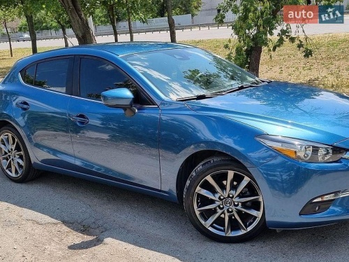 Mazda 3 2018